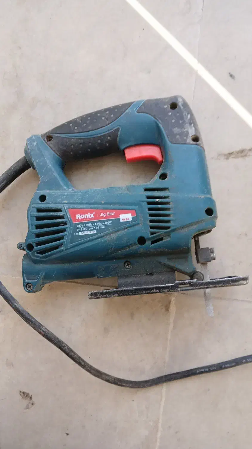 اره عمود بر رونیکس|ابزارآلات|شیروان (خراسان), |دیوار