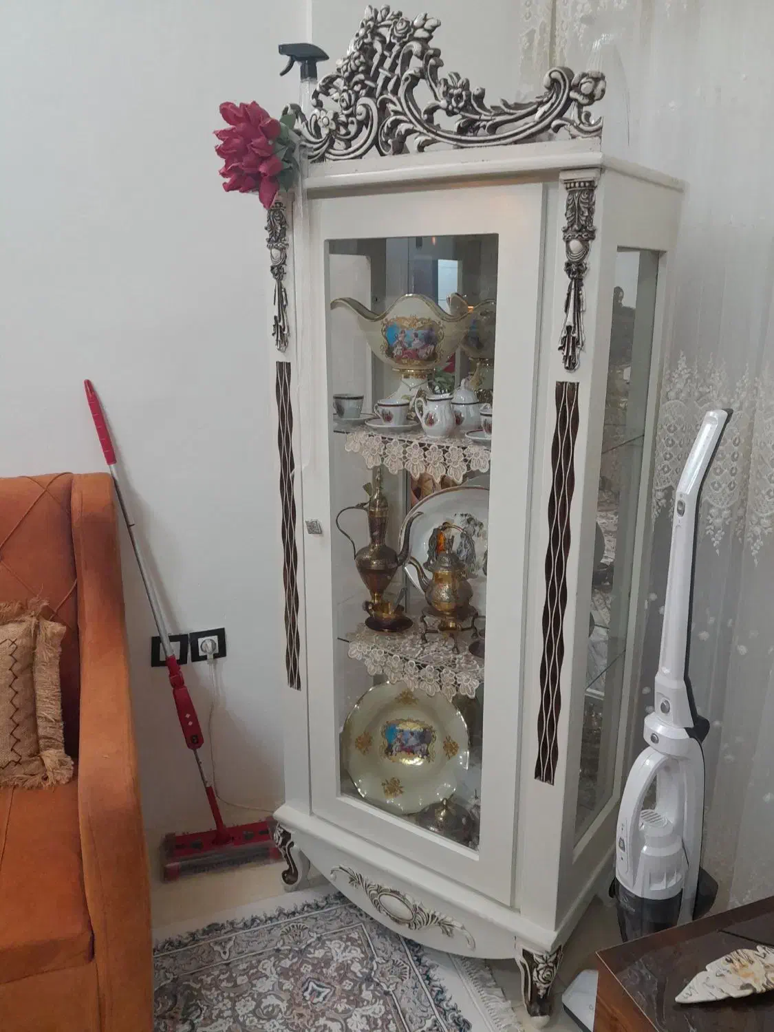 بوفه|بوفه، ویترین، کنسول|تربتحیدریه, شهرک ولیعصر|دیوار