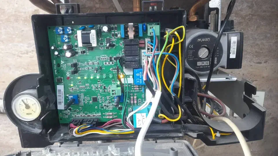 تعمیر پکیج و ابگرمکن|خدمات پیشه و مهارت|تهران, جوادیه|دیوار