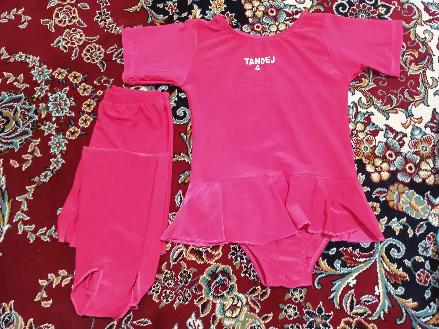 لباس ژیمناستیک|لباس|قم, سراجه (۱۵ خرداد)|دیوار