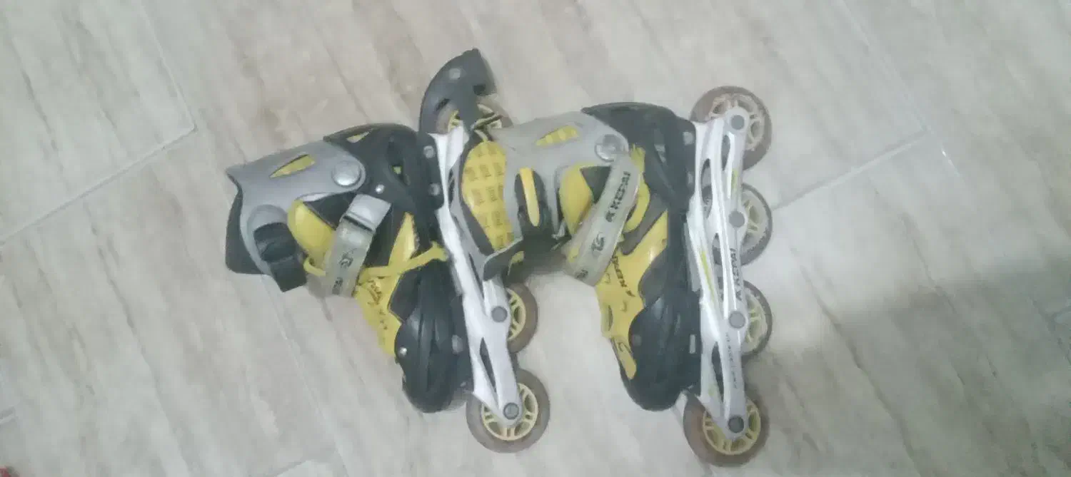 کفش اسکیت|دوچرخه، اسکیت، اسکوتر|فلاورجان, |دیوار