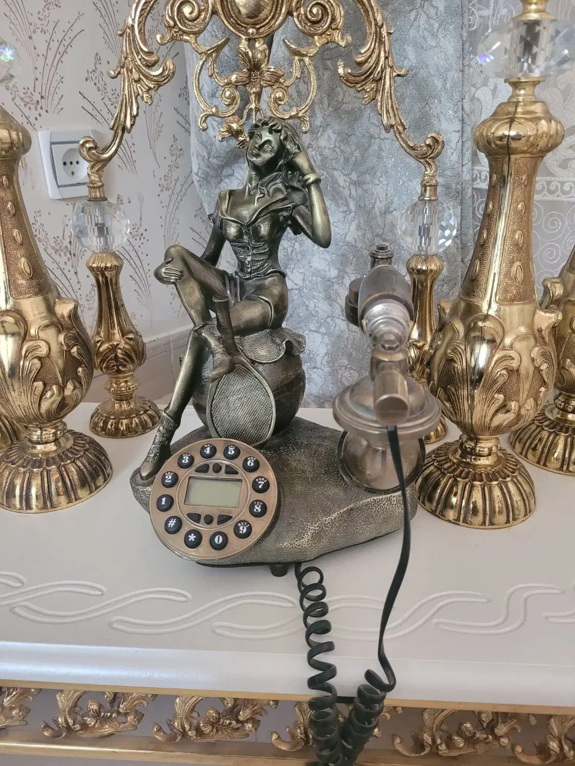 تلفن و زیر تلفنی|تلفن رومیزی|ایلام, |دیوار