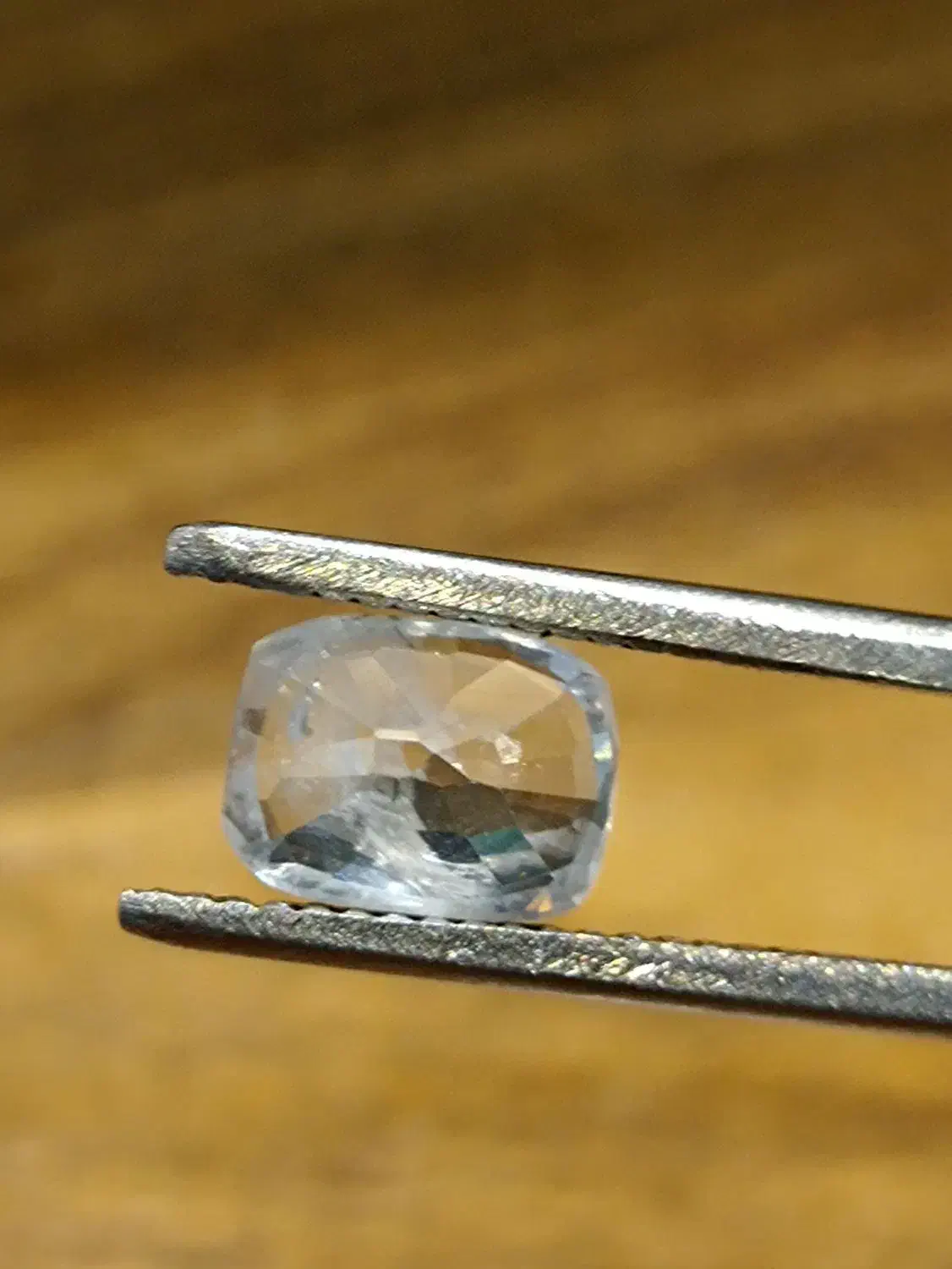 یاقوت سفید سریلانکا بهسازی نشده و آن هیت|بدلیجات|تهران, بازار|دیوار