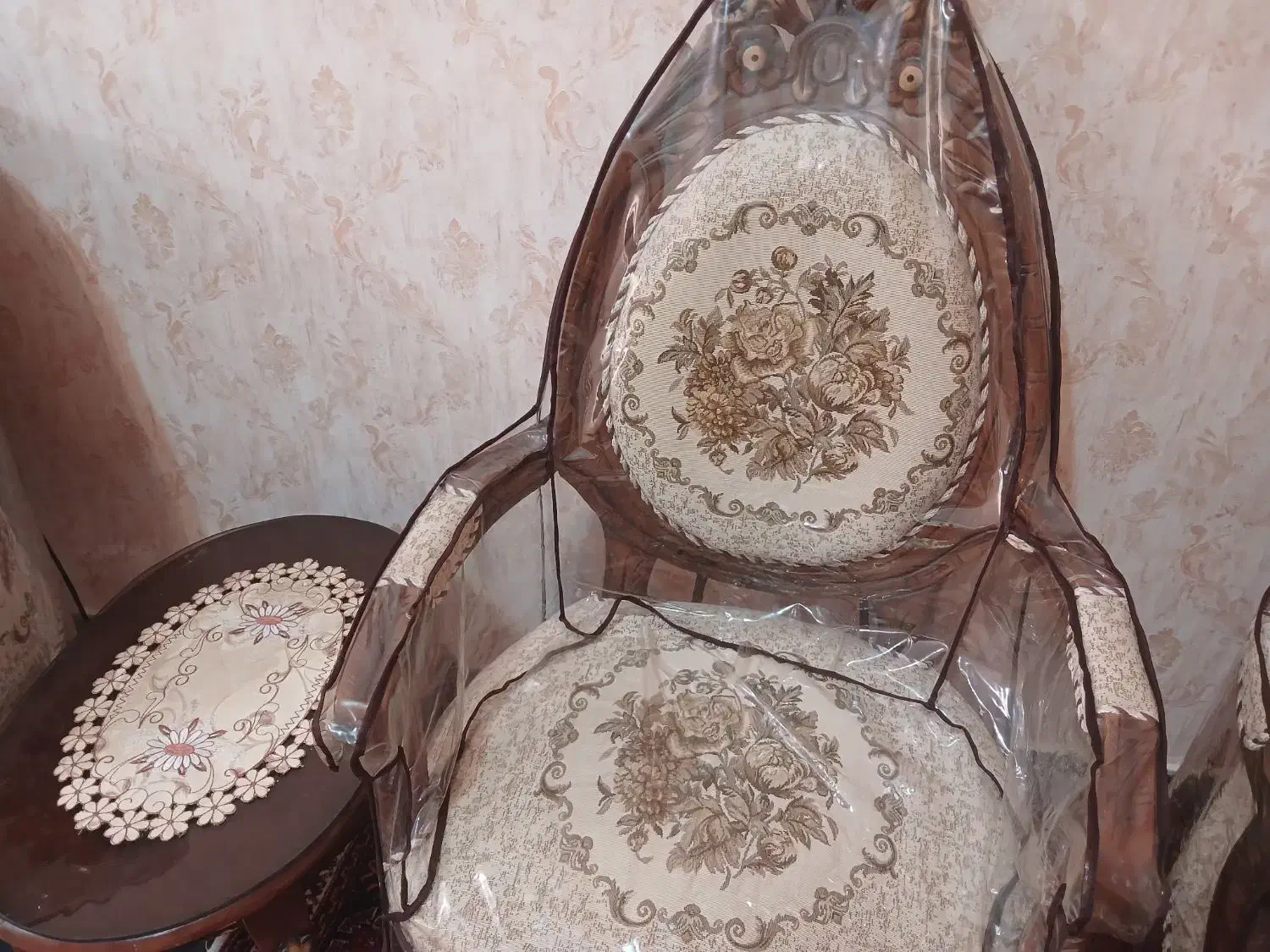فروش مبلمان سرویس کامل|مبلمان خانگی و میز عسلی|سمیرم, |دیوار
