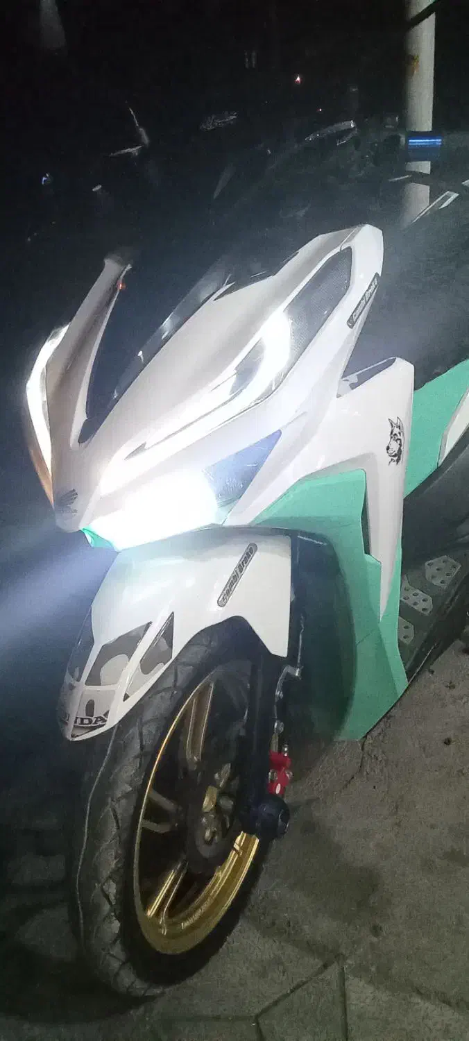 کلیک ۱۴۰۱ در حد|موتورسیکلت|قائم‌شهر, |دیوار