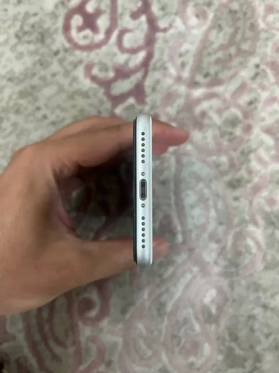 آیفون SE 2020 حافظه ۲۵۶ جعبه بزرگ|موبایل|کرمانشاه, |دیوار