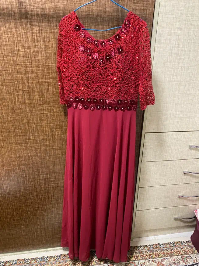 لباس مجلسی|لباس|تهران, سبلان (لشگر)|دیوار