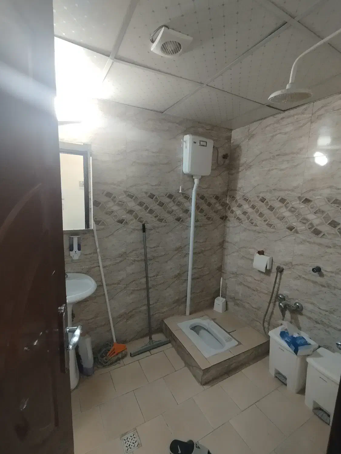 اداری طبقه اول آسانسور امام رضا|اجارهٔ دفتر کار، اتاق اداری، مطب|مشهد, کوشش|دیوار