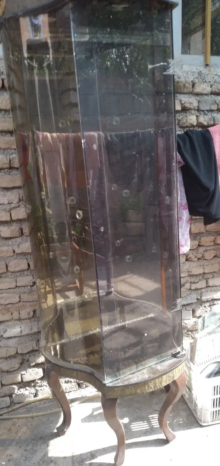 ویترین تمام شیشه ای|بوفه، ویترین، کنسول|ساری, |دیوار