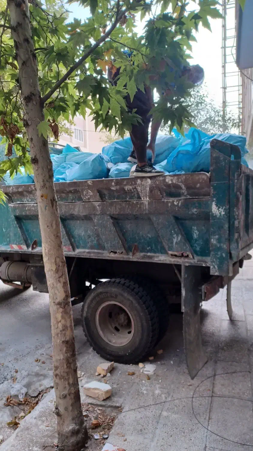 حمل خاک ونخاله توسط خاور،بادسان،بابکت،کارگر|خدمات حمل و نقل|تهران, زعفرانیه|دیوار