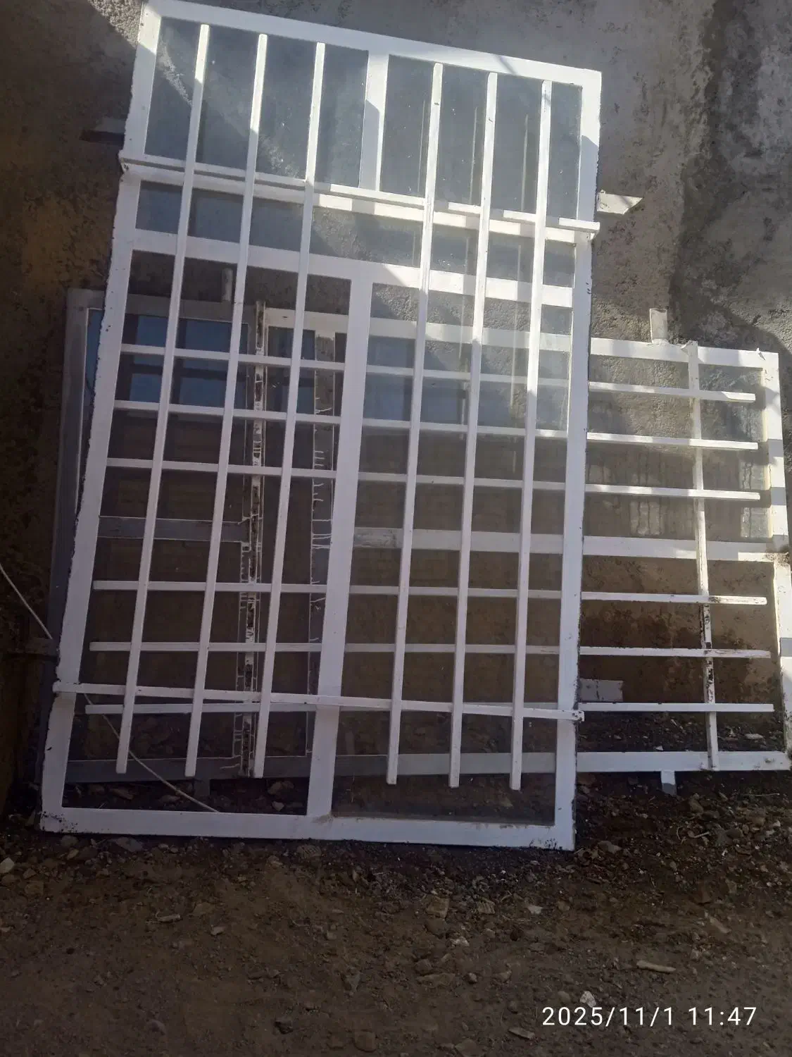 پنجره اهنی 1.۲۰×2|مصالح و تجهیزات ساختمان|جوین, |دیوار