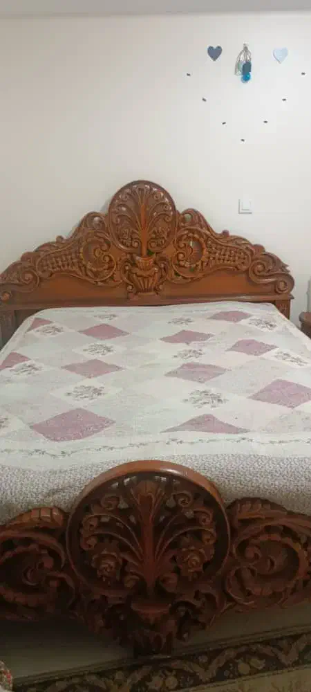 تخت تمام چوب|تخت و سرویس خواب|قم, باجک سه|دیوار