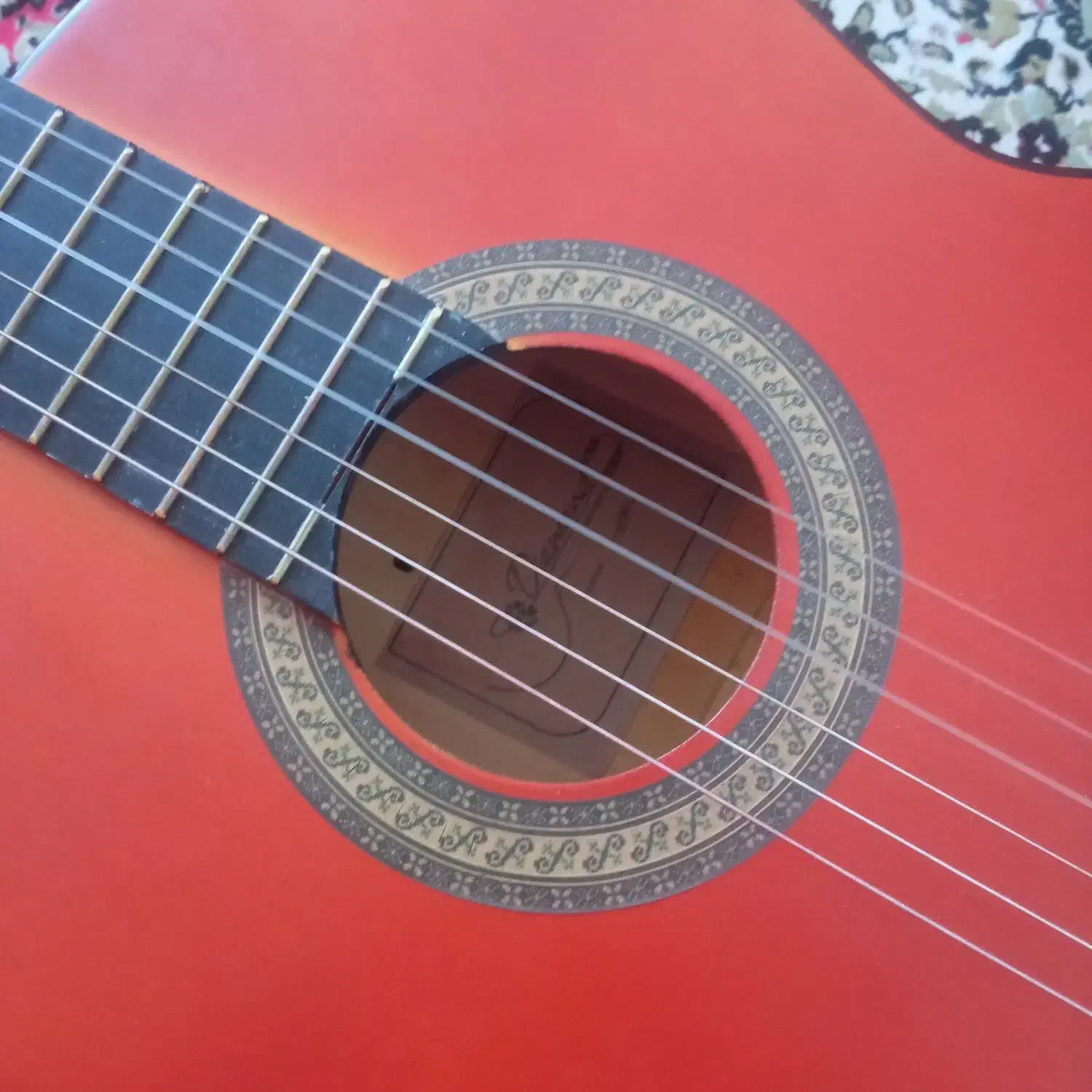 گیتار نو|گیتار، بیس، امپلیفایر|فلاورجان, |دیوار