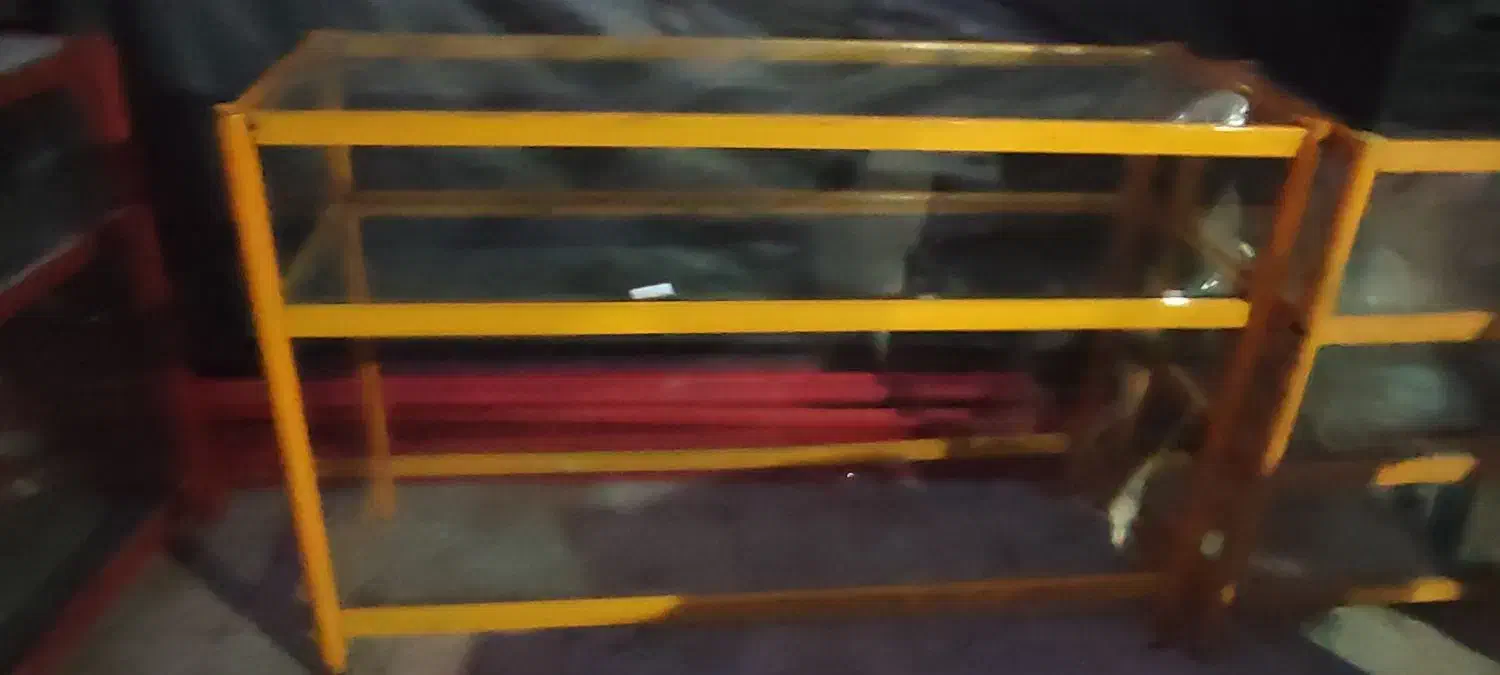 ویترین و پایه کفش|حراج|کرمان, |دیوار