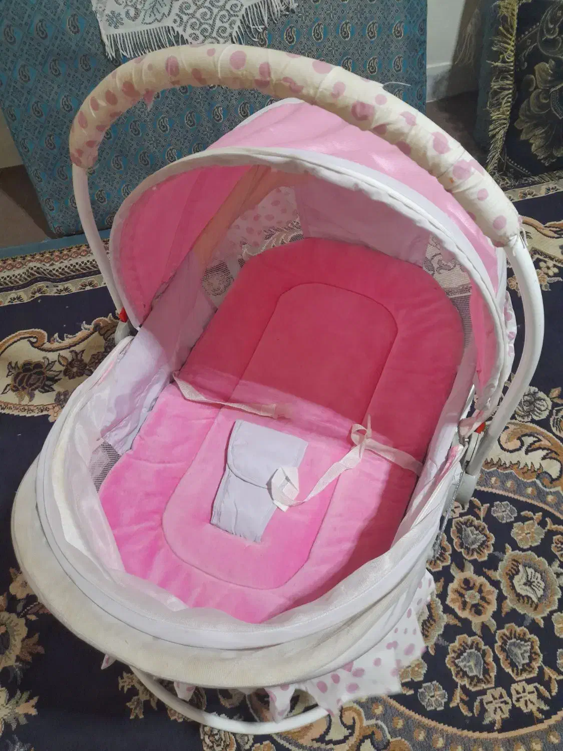 گهواره نوزاد|اسباب و اثاث بچه|ساوه, |دیوار