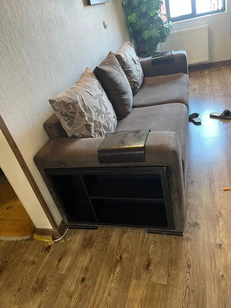 مبل ترک هفت نفره|مبلمان خانگی و میز عسلی|شیراز, شهرک بهشتی|دیوار