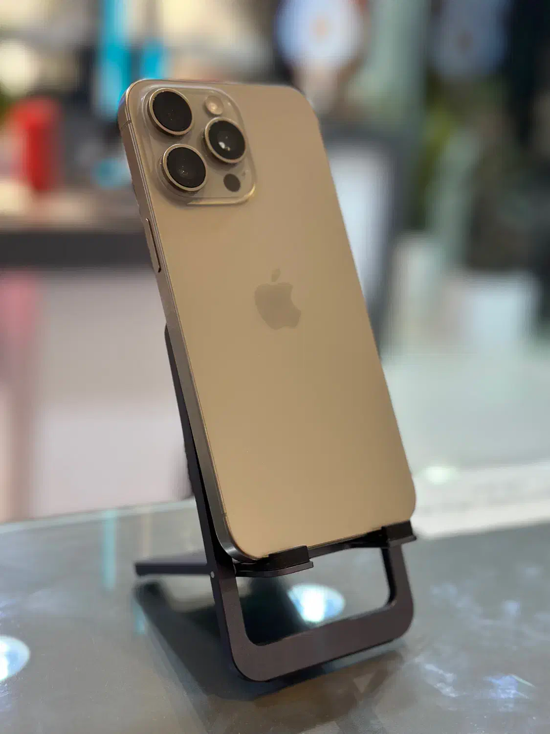 اپل iPhone 15 Pro Max با حافظهٔ ۲۵۶ گیگابایت|موبایل|شیراز, عفیف‌آباد|دیوار