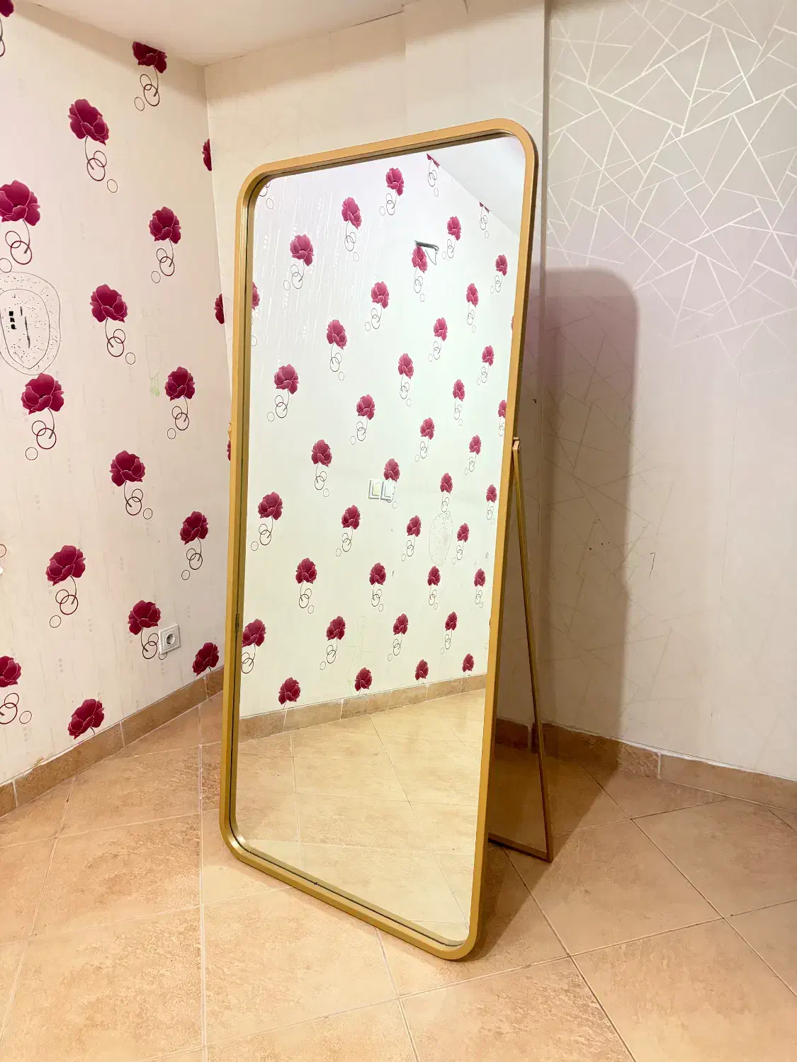 آینه قدی نو|آینه|کرمان, |دیوار