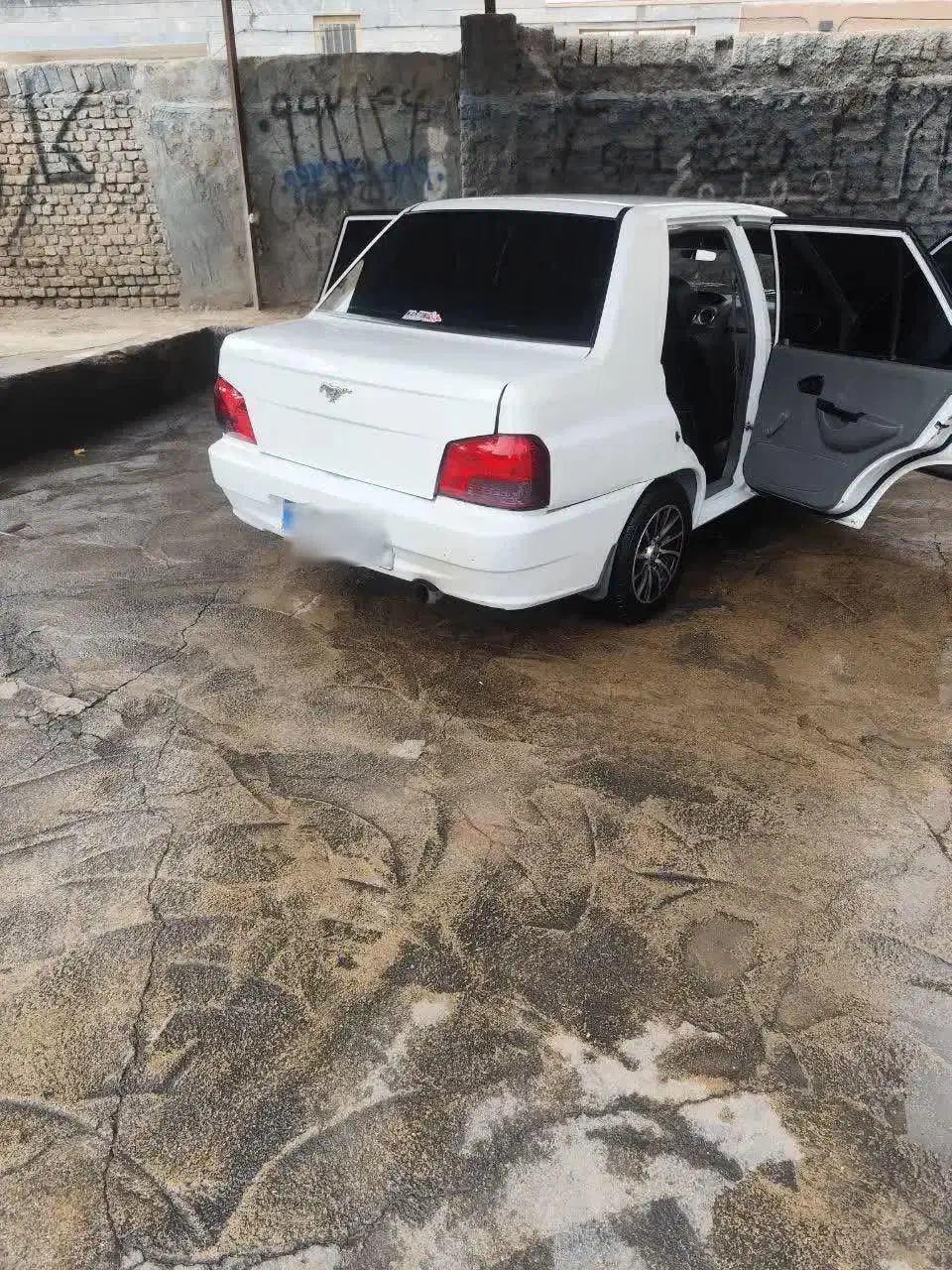 پراید۱۳۲|خودرو سواری و وانت|بیرجند, |دیوار