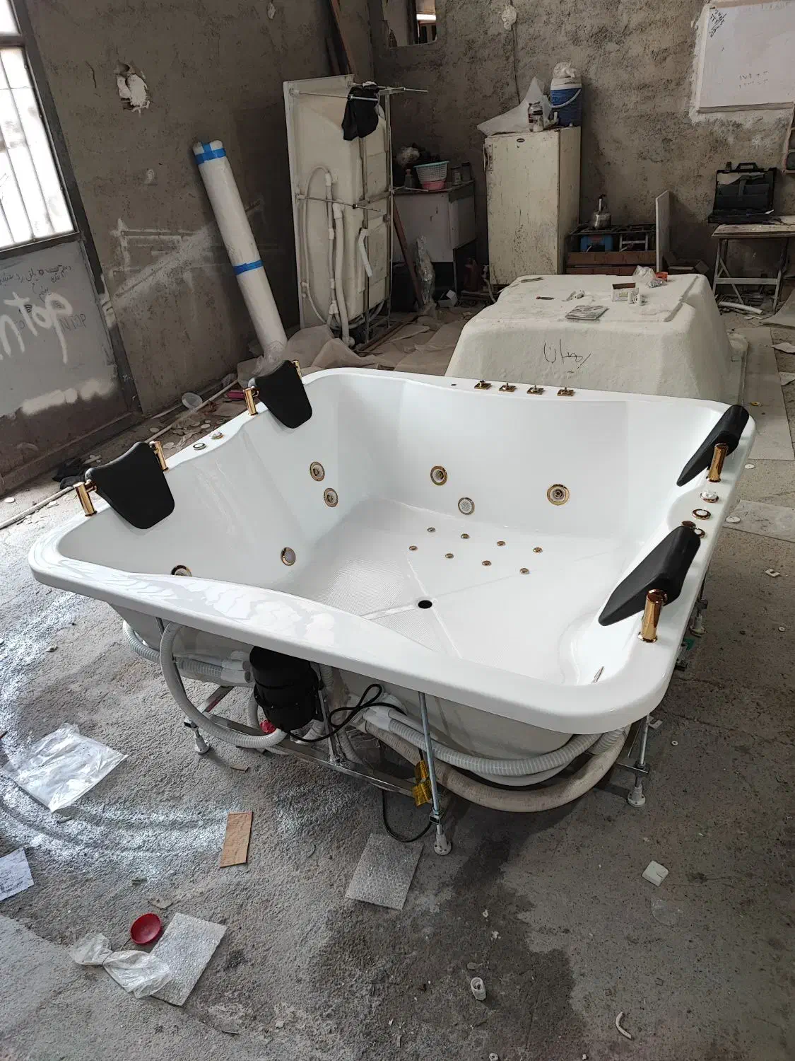 وان جکوزی|لوازم حمام|لواسان, |دیوار