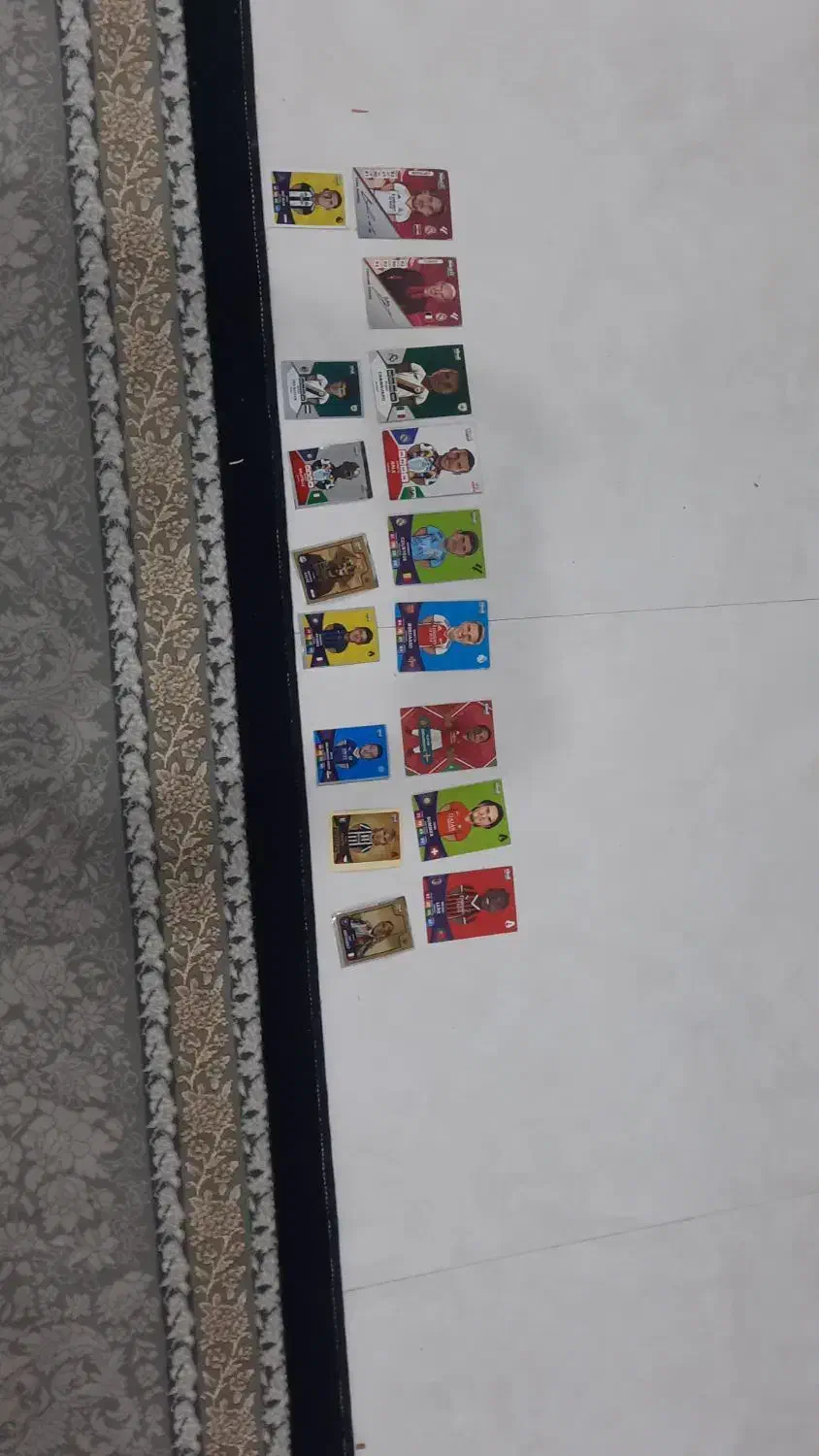 کارت کیمدی|اسباب‌‌بازی|قائن, |دیوار