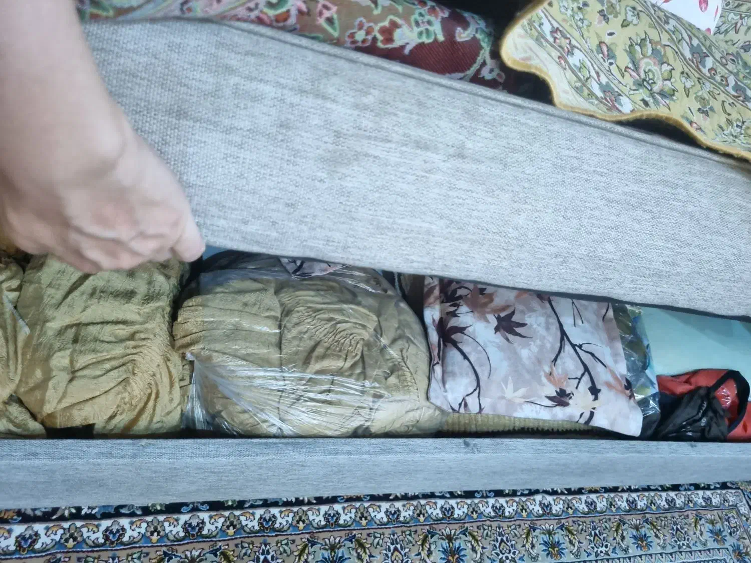 کاناپه تختخواب خوابشو|مبلمان خانگی و میز عسلی|تهران, گرگان|دیوار