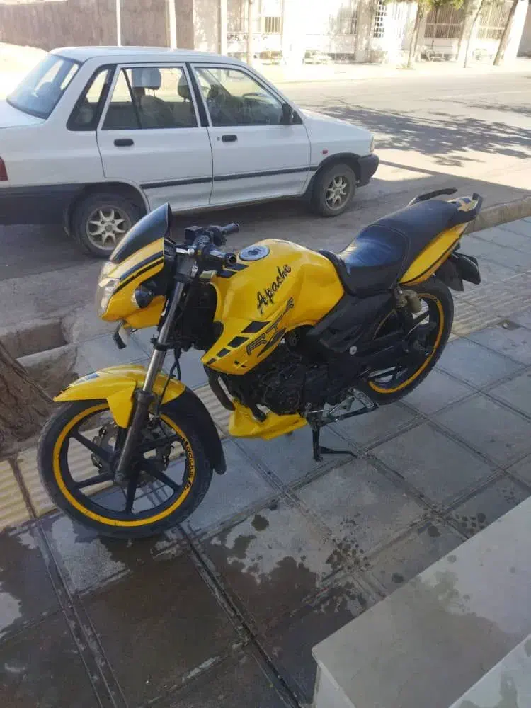 اپاچی ۱۶۰ فروشی تمیز|موتورسیکلت|بومهن, |دیوار