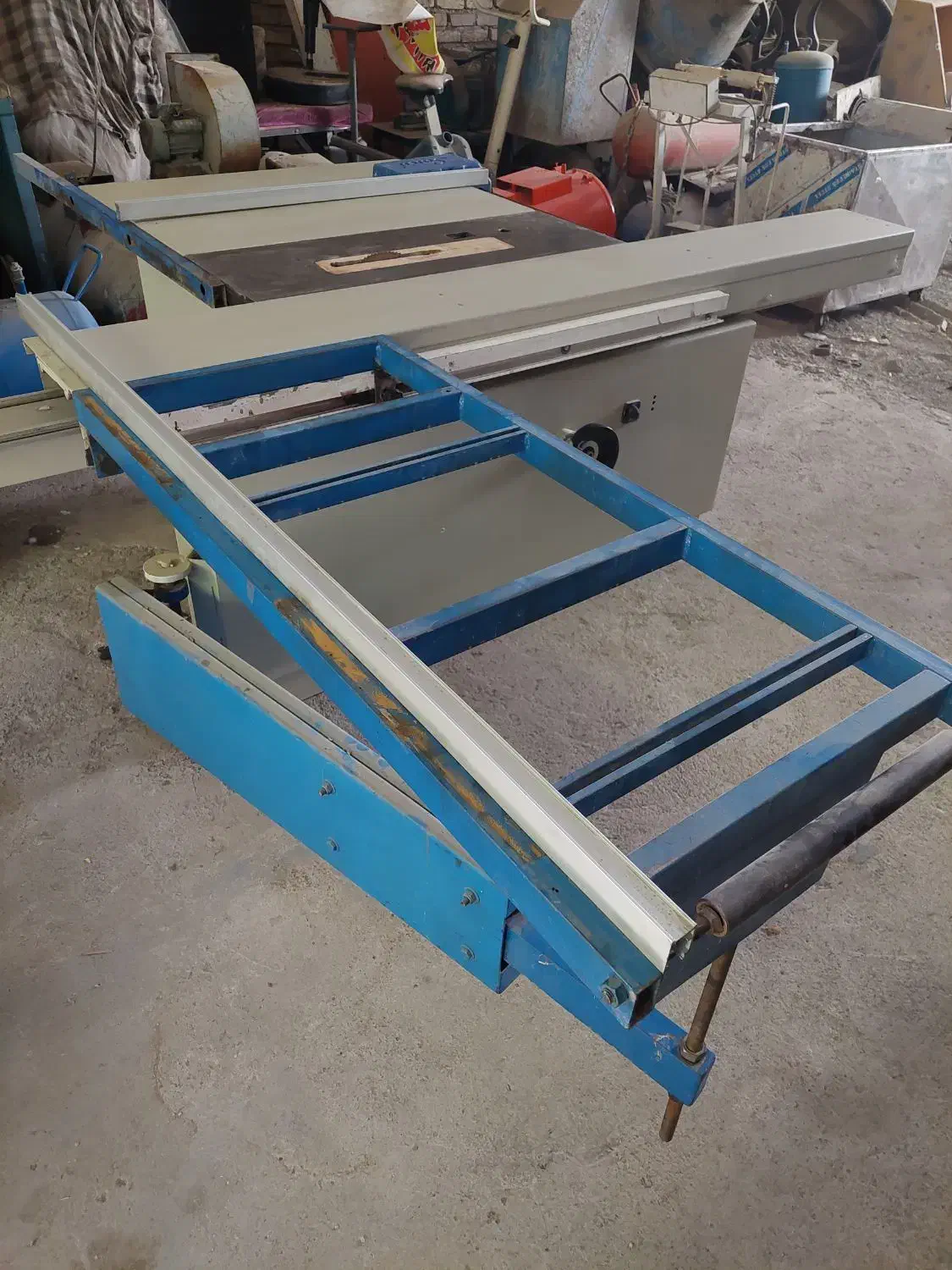 اره دورکن ۲۲۰ سعید واگنی سری جدید در حد نو تکفاز|ماشین‌آلات صنعتی|پاکدشت, پاکدشت (مامازند)|دیوار