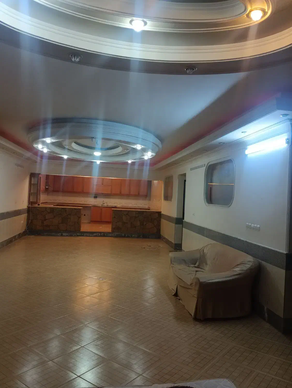 زیرزمین اجاره ای 20متری گلستان|اجارهٔ خانه و ویلا|قم, بکایی|دیوار