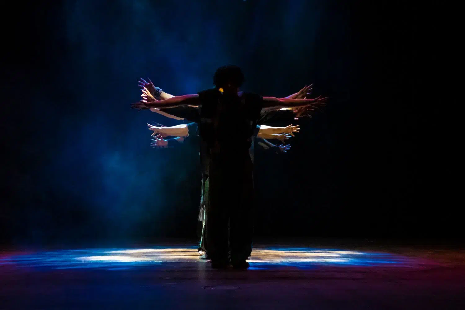 ویزیتور حضوری با روابط عمومی متوسط|استخدام بازاریابی و فروش|تهران, اراضی عباس آباد|دیوار