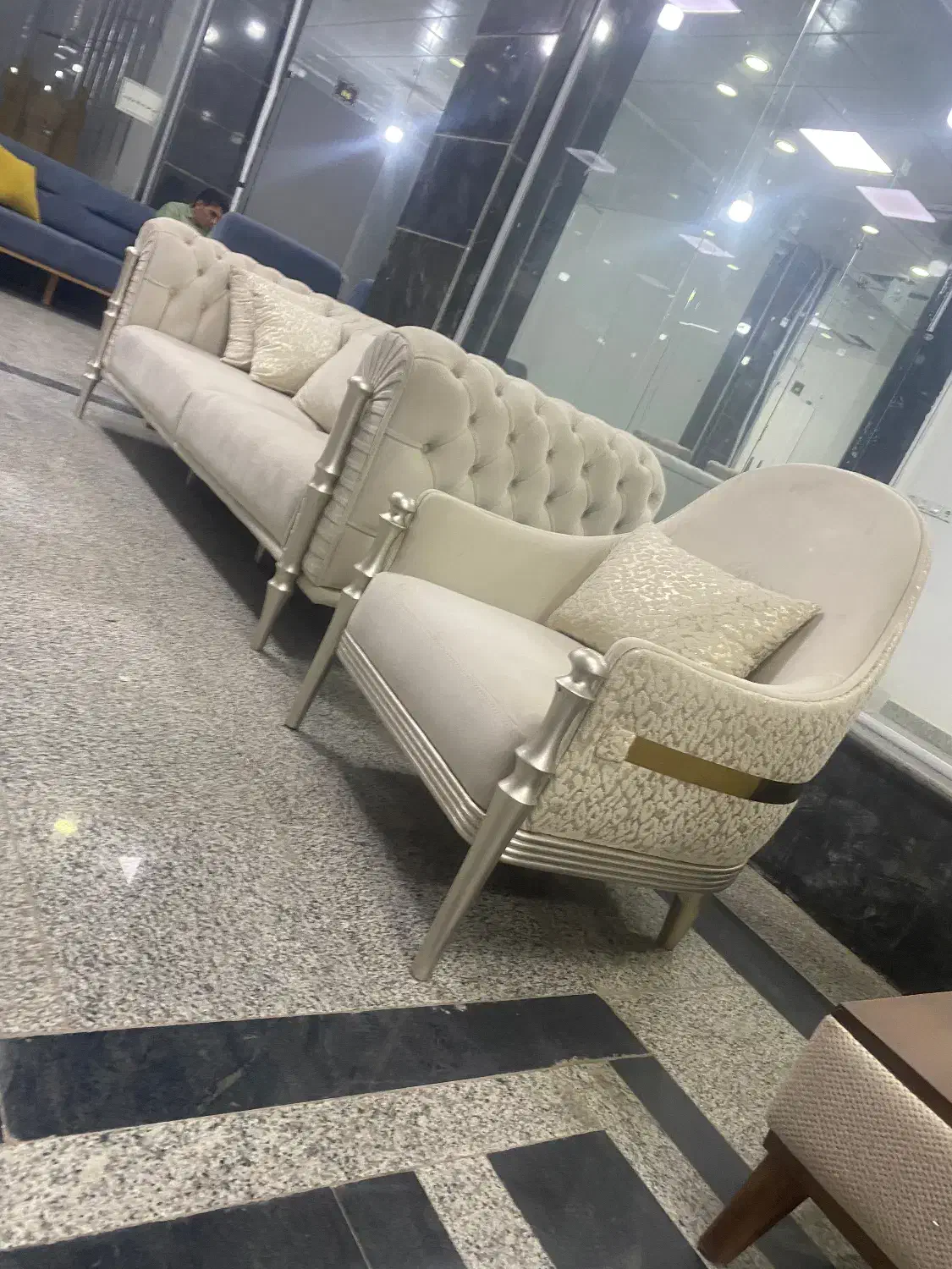 بازار فرش و مبلمان|مبلمان خانگی و میز عسلی|بندر ماهشهر, |دیوار