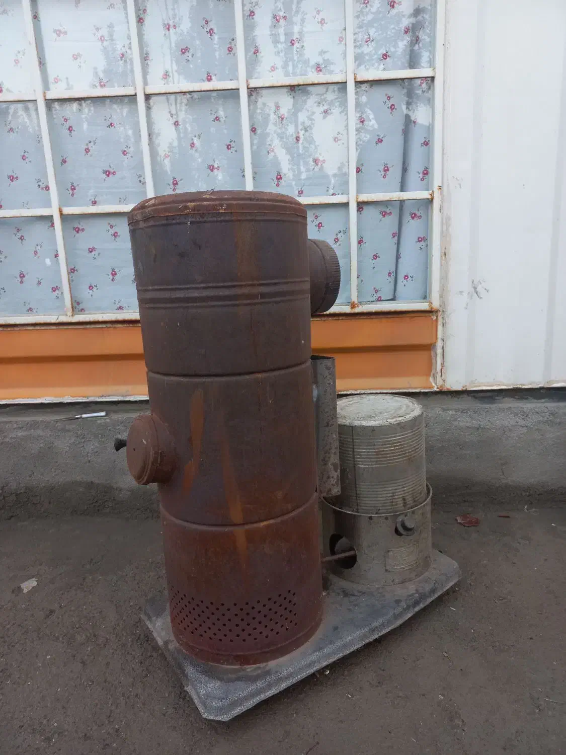 بخاری نفتی|بخاری، هیتر، شومینه|خوی, |دیوار