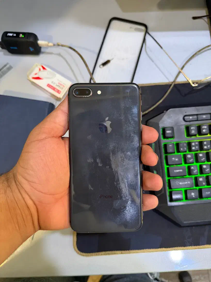 ایفون ۸ پلاس|موبایل|اهواز, سپیدار|دیوار