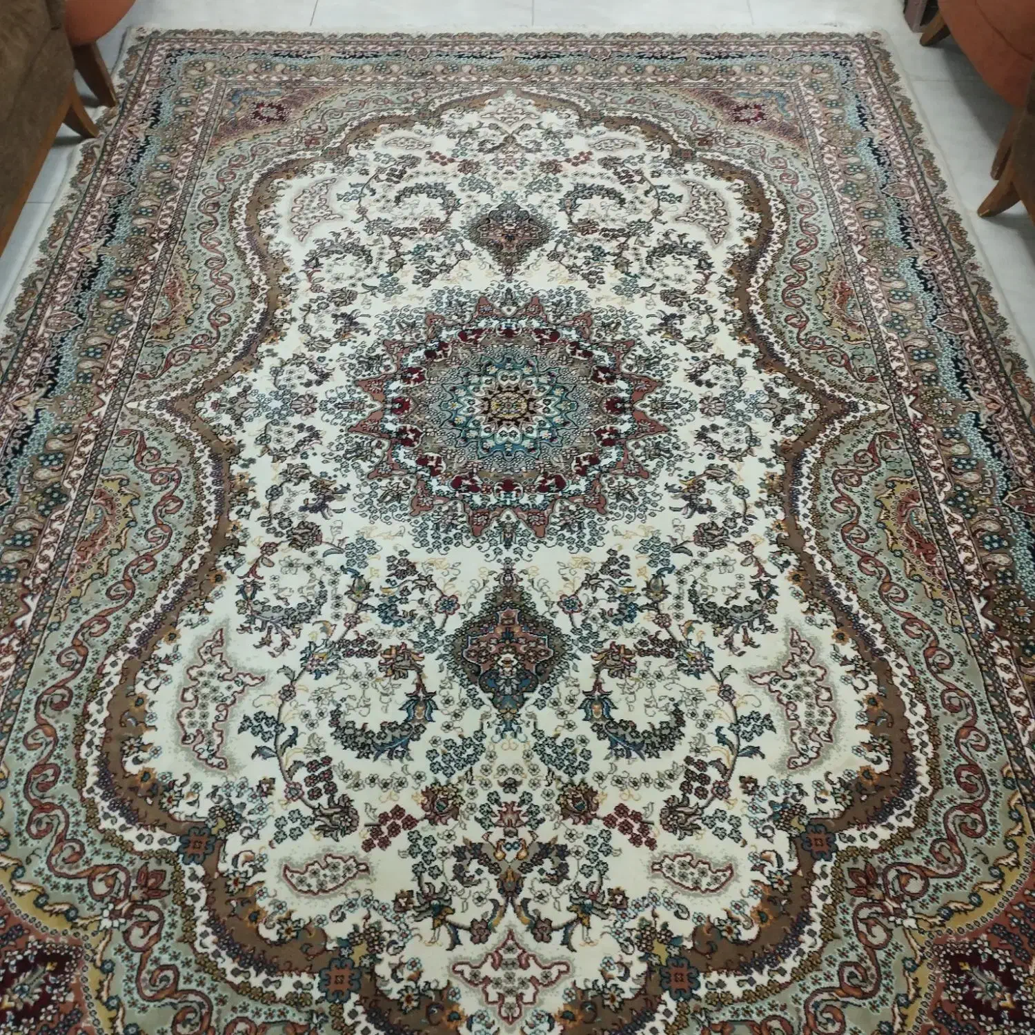 فرش|فرش|گلستان (تهران), |دیوار