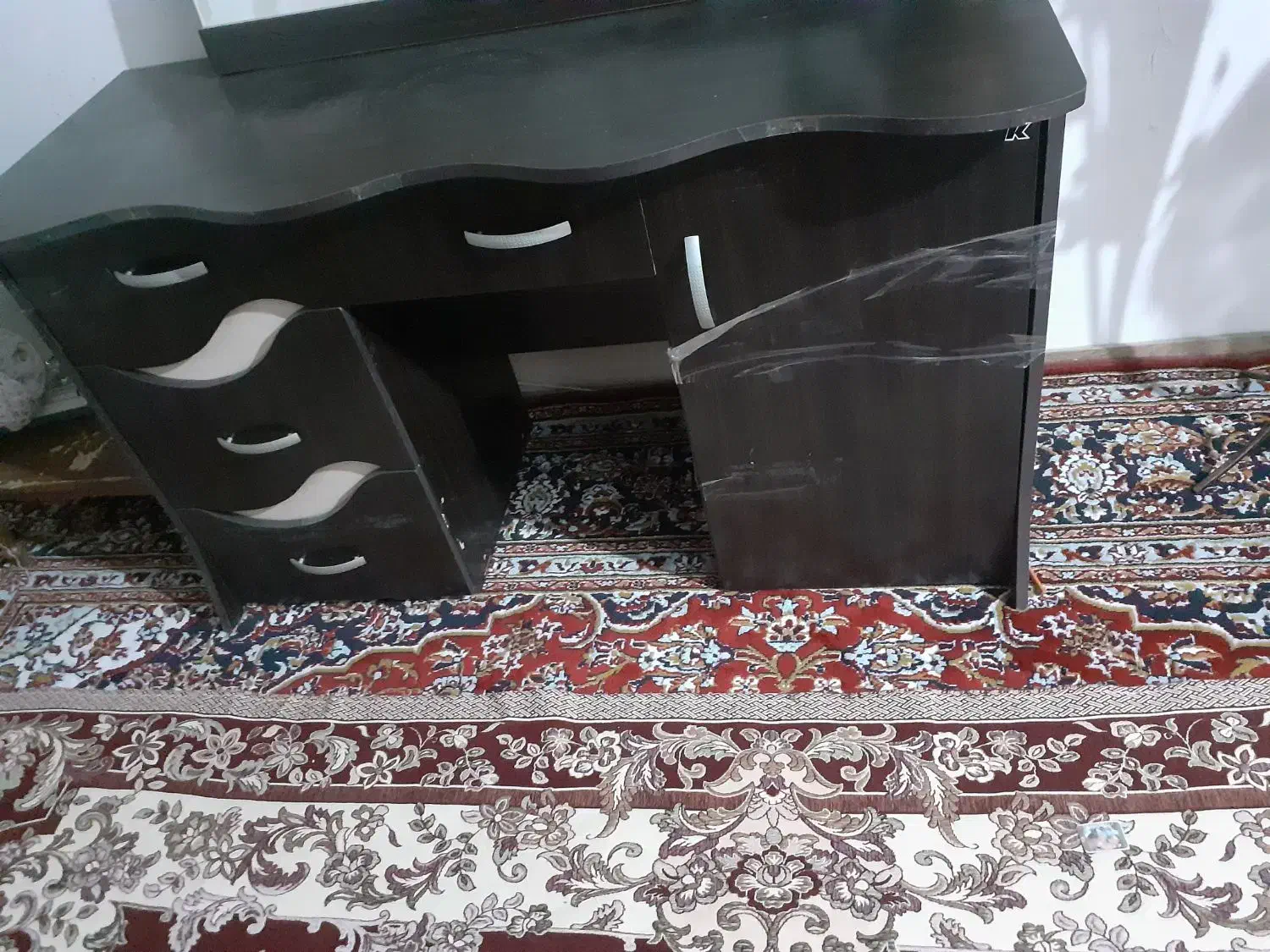 دراور سالم با اینه|جاکفشی، کمد، دراور|تربت جام, حافظ|دیوار