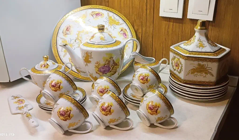 کریستال والتر گل لاله لیلی و مجنون طلاکوب آجیل|ظروف سرو و پذیرایی|مشهد, امام رضا (ع)|دیوار