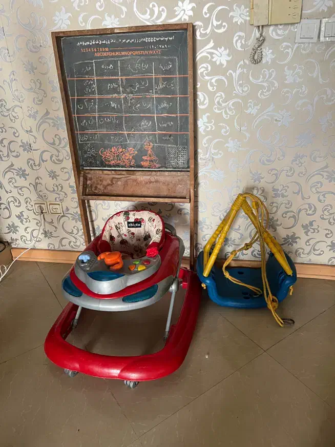 روروئک اسباب بازی تاب تخته سیاه دوچرخه کودک|اسباب و اثاث بچه|تهران, باغ فیض|دیوار