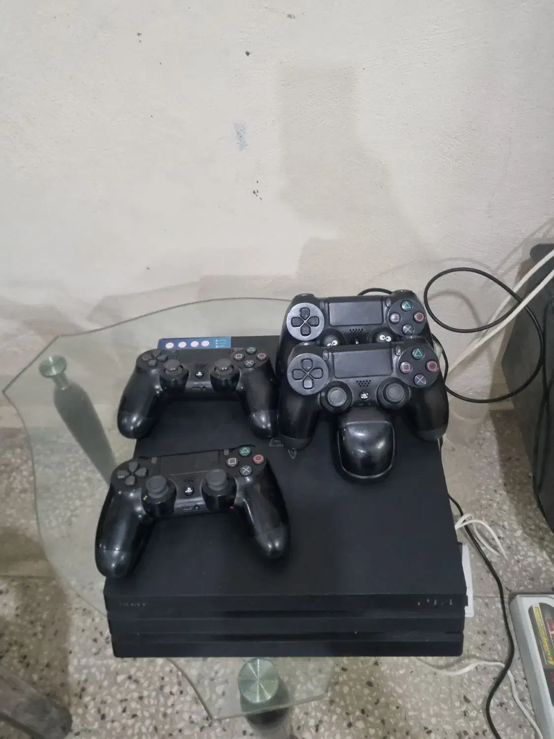 پلی 4 پرو کپی خور با 4 تا دسته در حد|کنسول، بازی ویدئویی و آنلاین|بندر کنگان, |دیوار