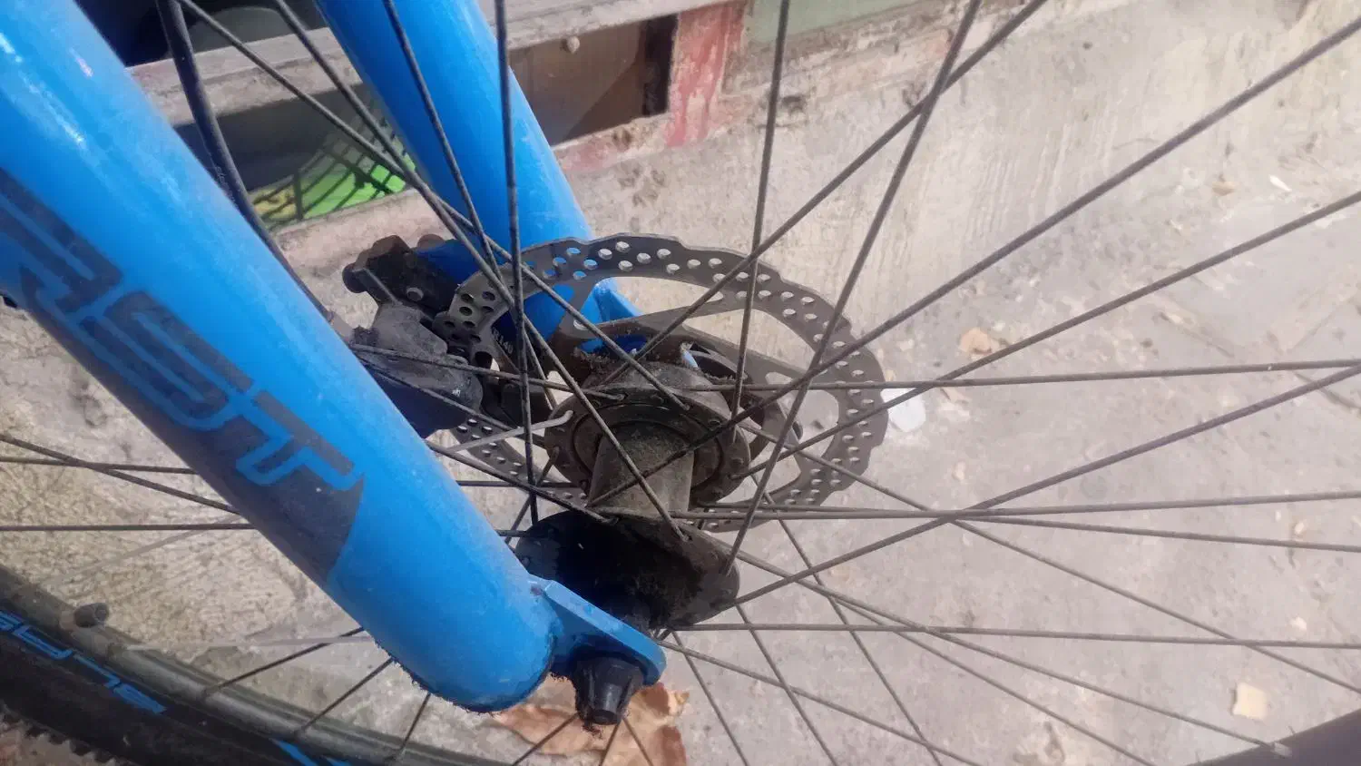 دوچرخه ۲۴ بلاست ۲۱ دنده حرفهای،کمک فنر قابل تنظیم|دوچرخه، اسکیت، اسکوتر|خرمآباد, |دیوار