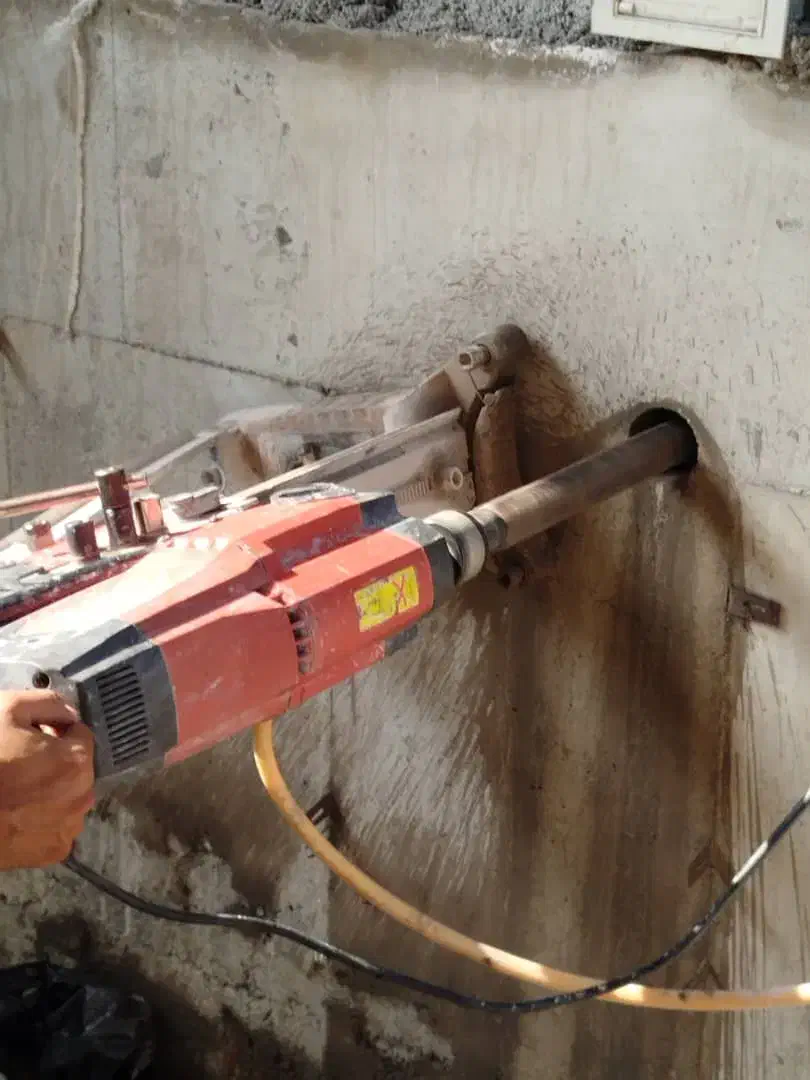 کرگیری بتن و کاشت میلگرد|خدمات پیشه و مهارت|سلمان‌شهر, |دیوار