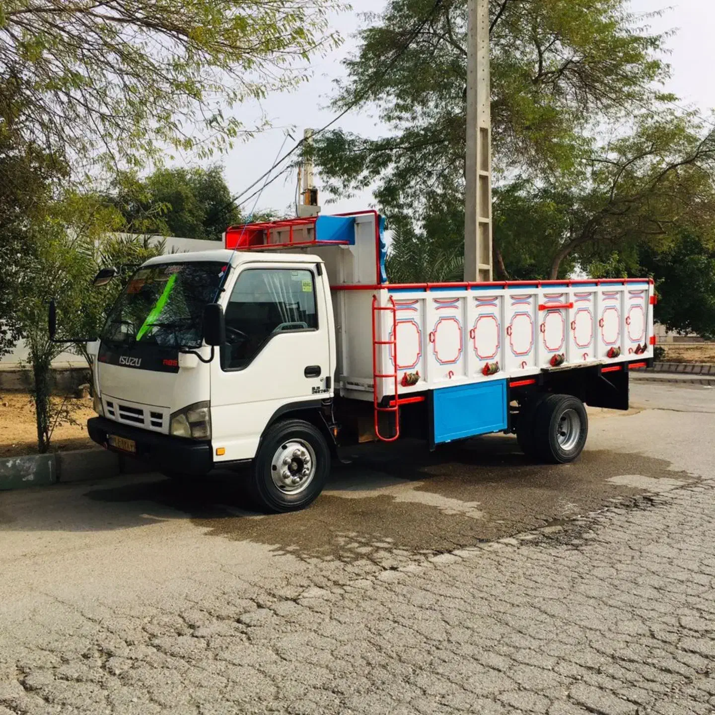 ایسوزو درجه یک|خودرو سنگین|اهواز, فرهنگ شهر|دیوار