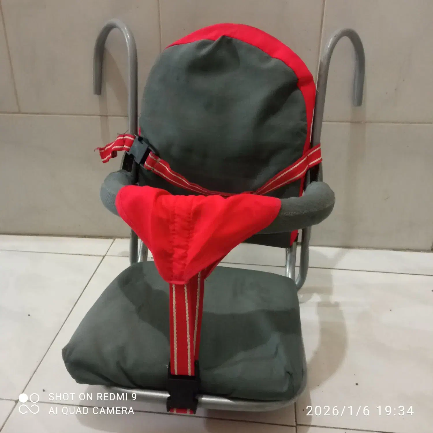 صندلی کودک۱۰۰|تخت و صندلی بچه|اصفهان, گرکان|دیوار