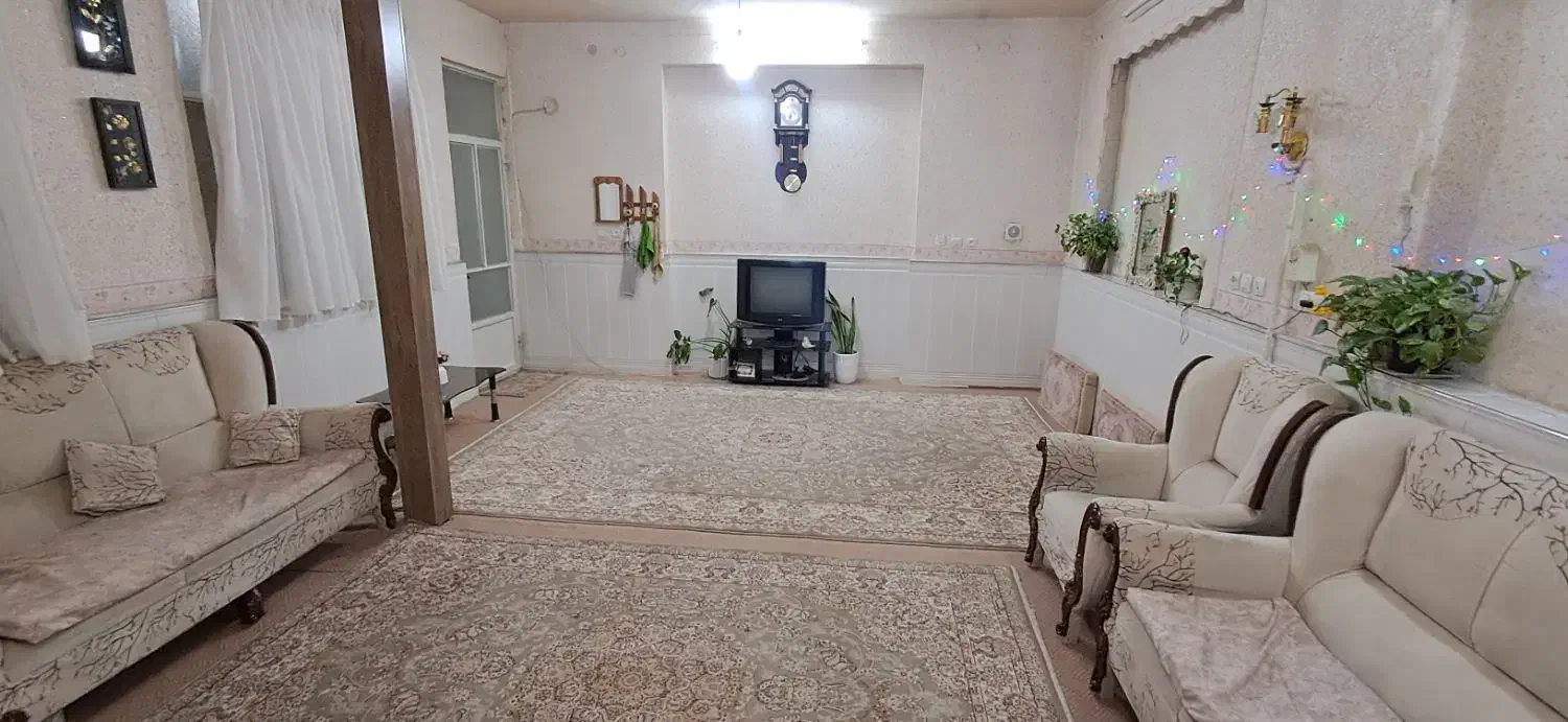 منزل مسکونی|فروش خانه و ویلا|قم, خاکفرج|دیوار