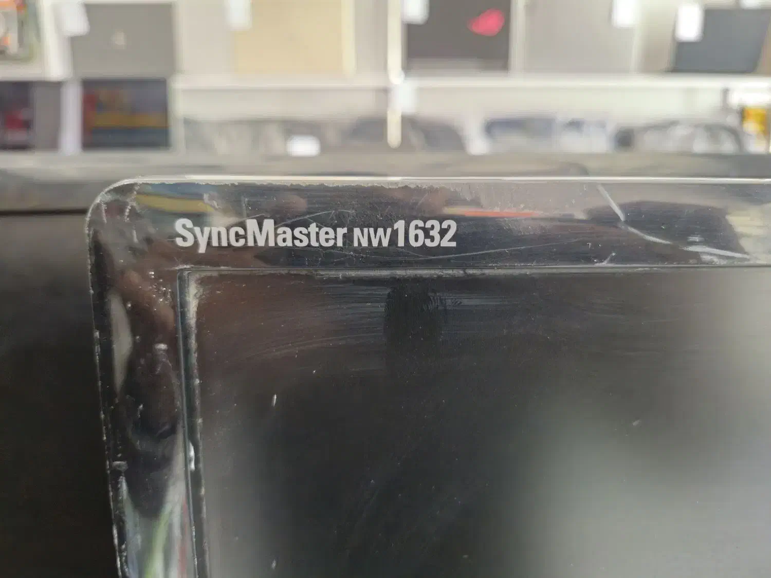 مانیتور ۱۶.۵ اینچ‌سامسونگ مخصوص دوربین و کامپیوتر|قطعات و لوازم جانبی رایانه|فسا, |دیوار