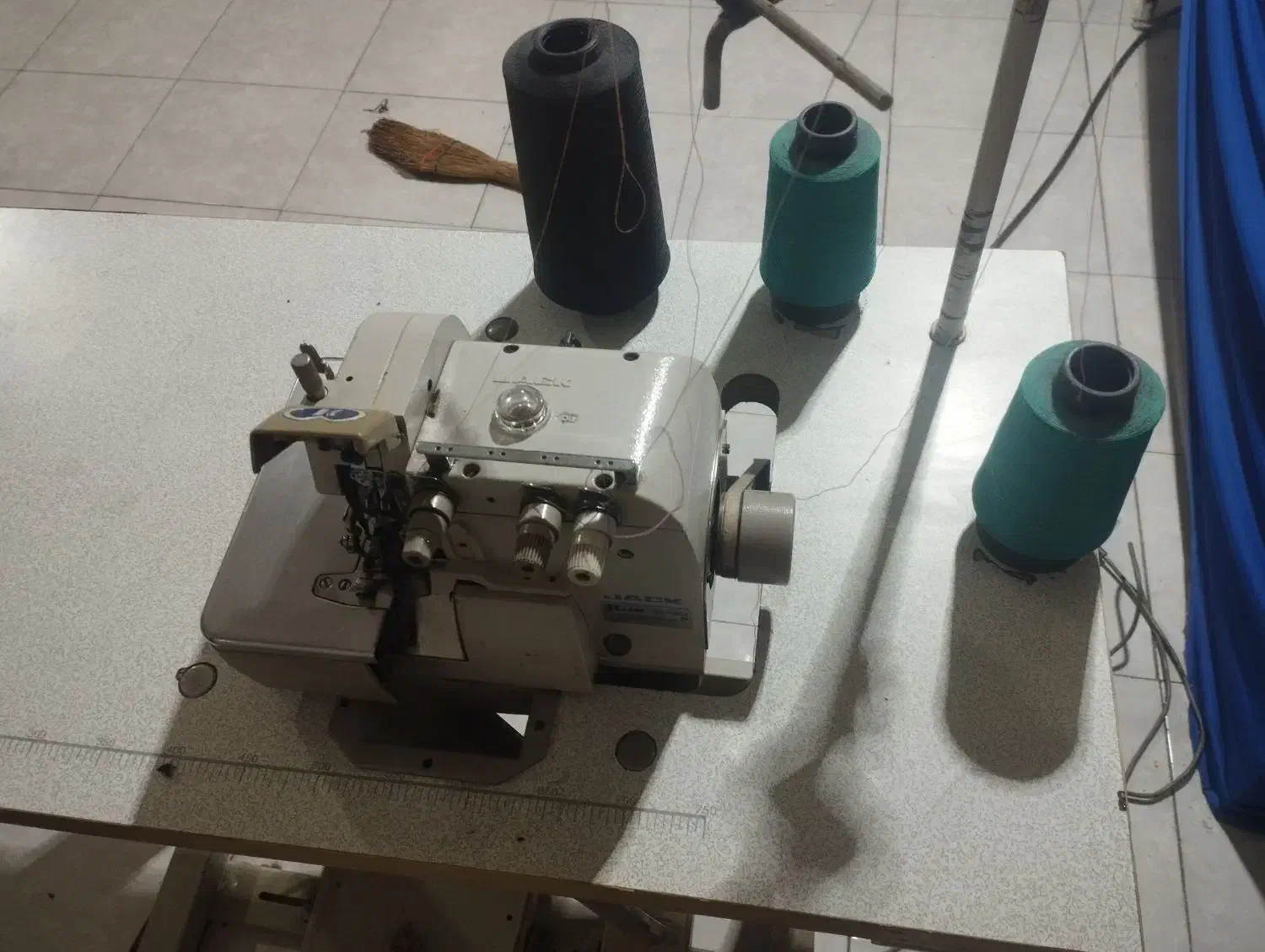 چرخ خیاطی سردوز|چرخ خیاطی و ریسندگی|نظرآباد, شهرک سید جمال الدین|دیوار