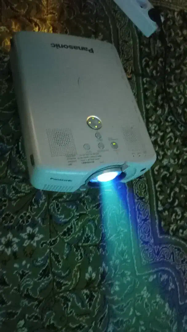 ویدئو پروژکتور پاناسونیک|تلویزیون و پروژکتور|شادگان, |دیوار