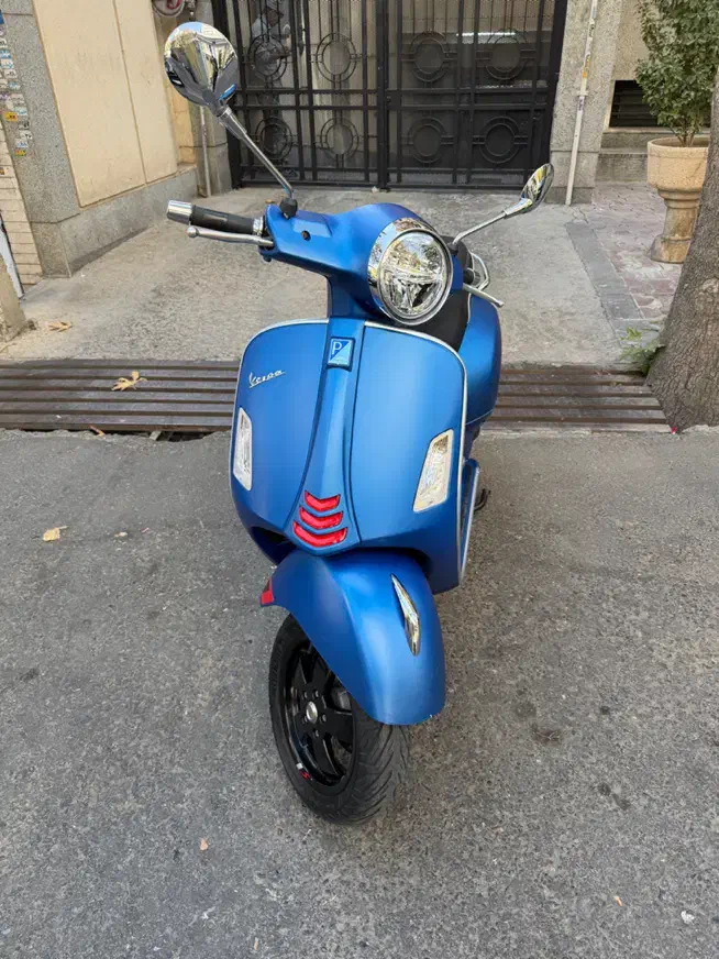 Vespa hpe250 cc gts وسپا ابی مات ۱۳۹۹ مدل|موتورسیکلت|تهران, الهیه|دیوار