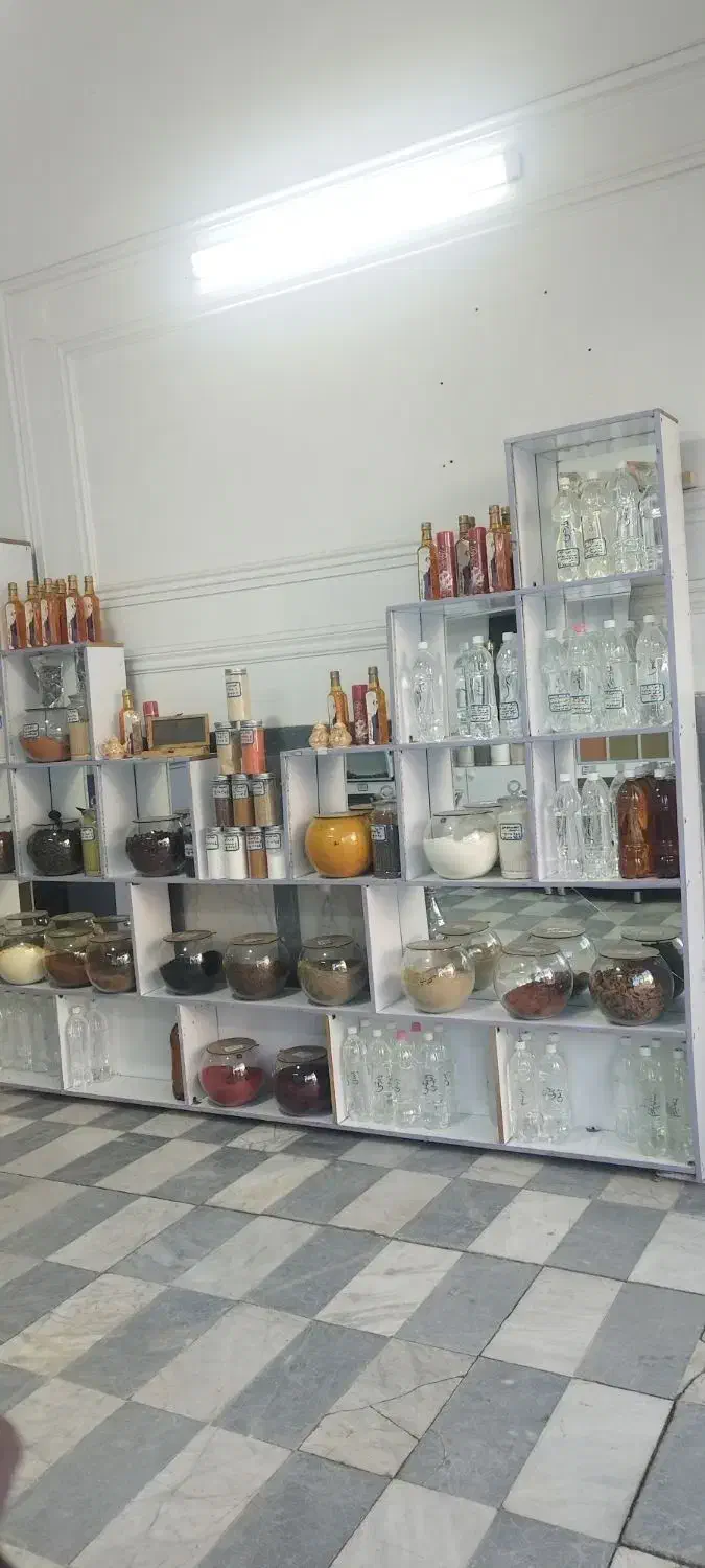 قفسه mdf و شیشه ای|کتابخانه، شلف، قفسه‌های دیواری|ارومیه, |دیوار