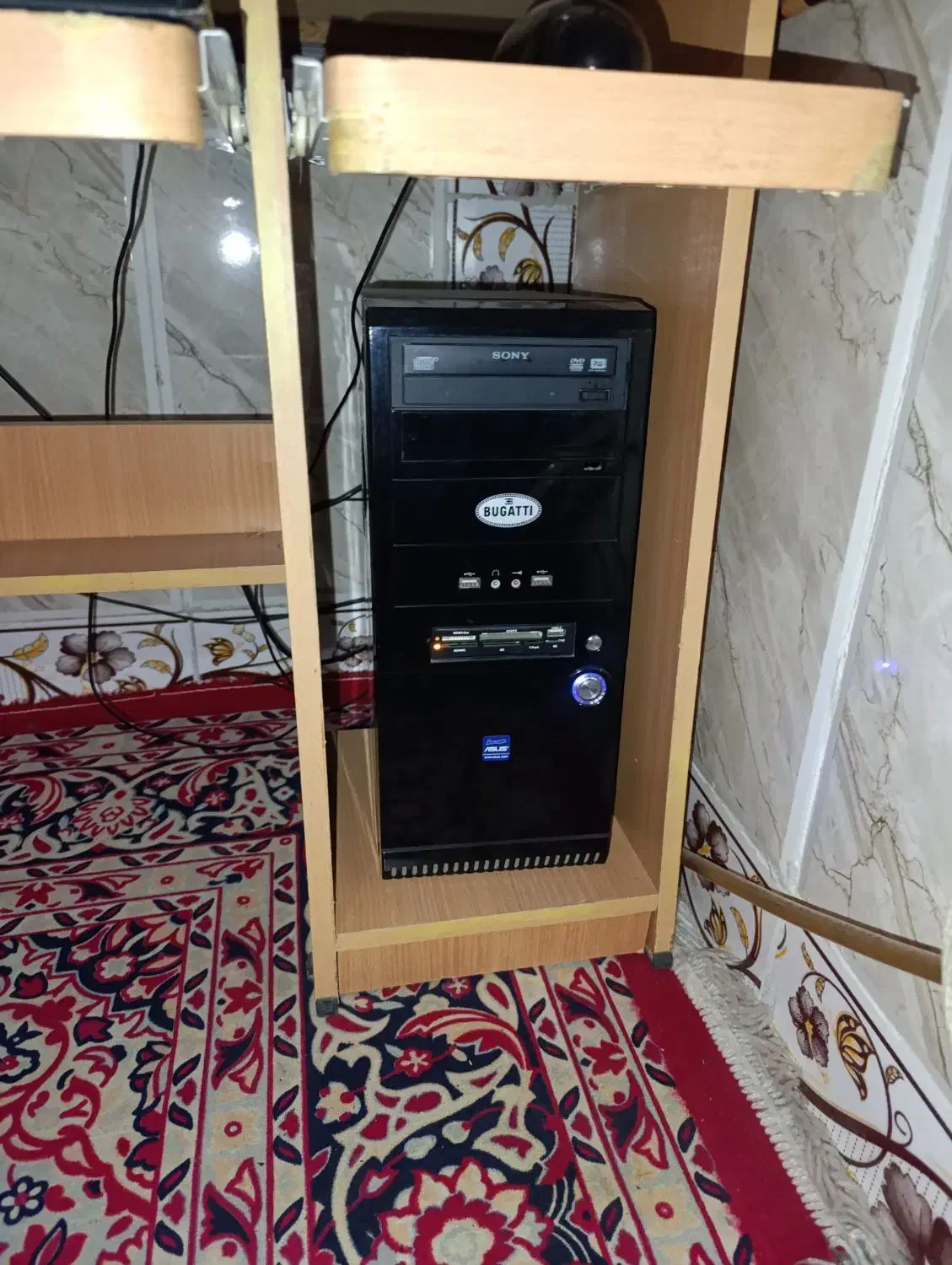 کامپیوتر|رایانه رومیزی|نهاوند, |دیوار