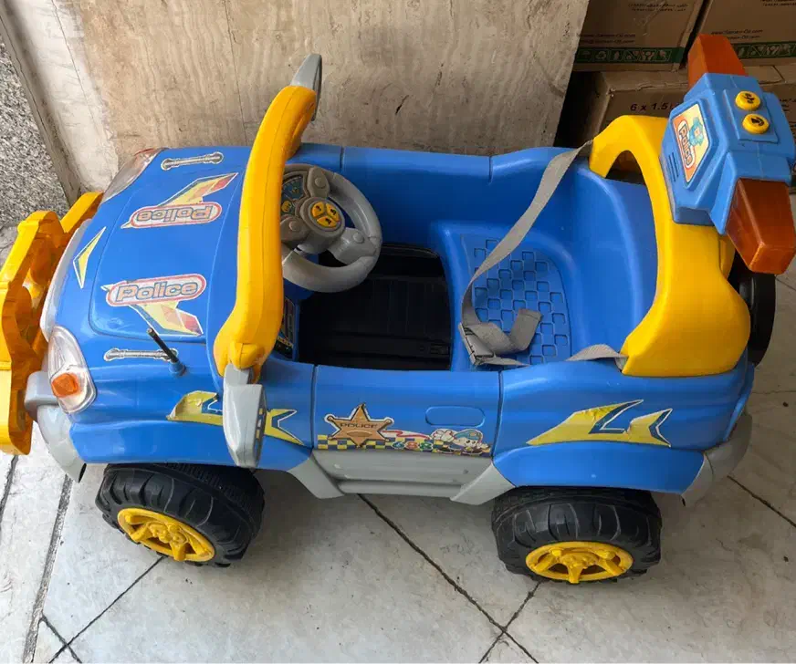 ماشین شارژی شاسی بلند|اسباب‌بازی بچه|تهران, حکمت|دیوار